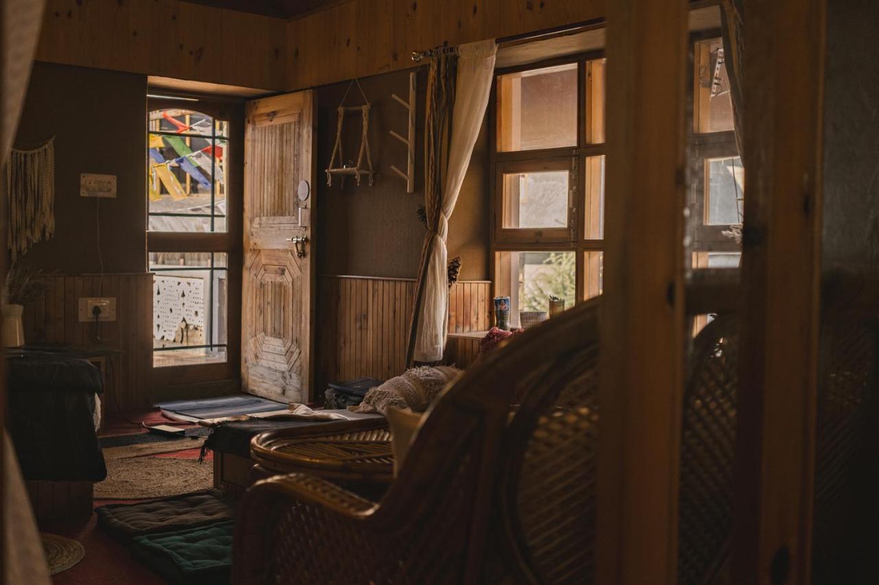 Gharsa - Your Mountain Home Manāli Dış mekan fotoğraf
